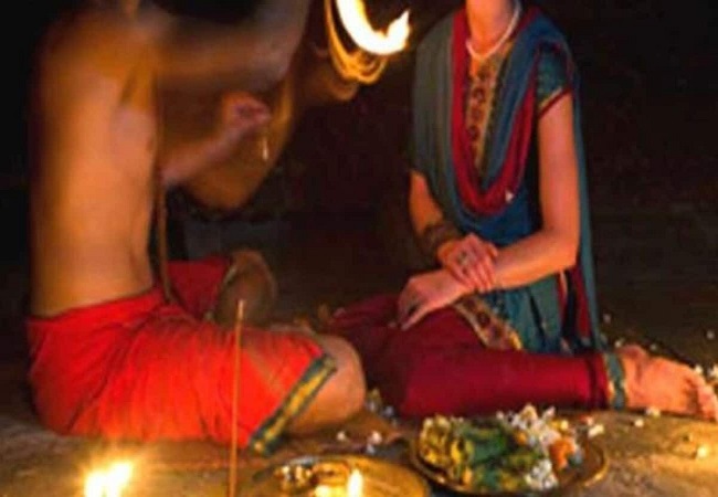 मुजफ्फरपुर में जादू दिखा ठगी करने वालों को ग्रामीणों ने दबोचा, पीटने के बाद किया पुलिस के हवाले