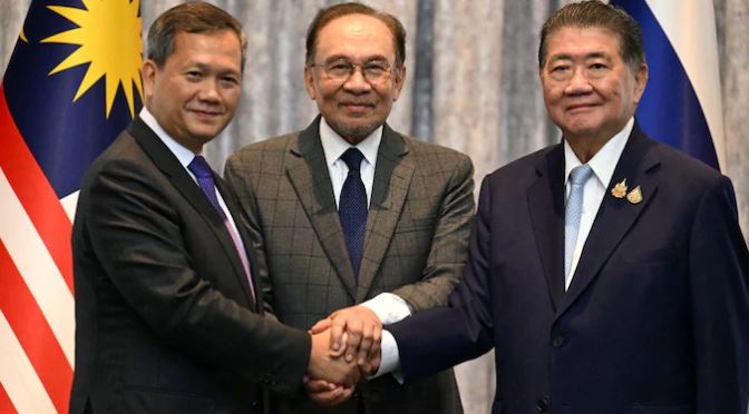 Thailand Cambodia Conflict : युद्धविराम पर सहमत हुए थाईलैंड-कंबोडिया , आज रात से लागू होगा सीजफायर