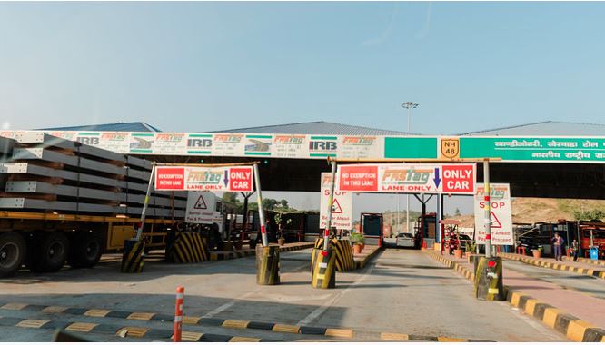 Good News : सरकार ने टोल टैक्स में 50 फीसदी तक की कटौती, नेशनल हाईवे पर सफर हुआ सस्ता,जानें डिटेल्स