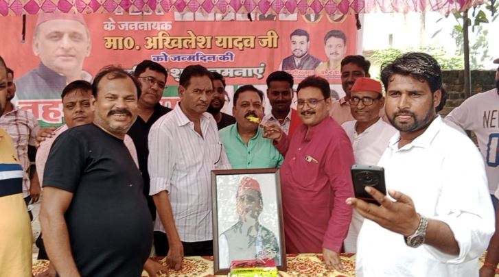 अखिलेश यादव का 52वां जन्मदिन: धर्मेन्द्र यादव ने समाजवादी पार्टी की सरकार बनाने की अपील की
