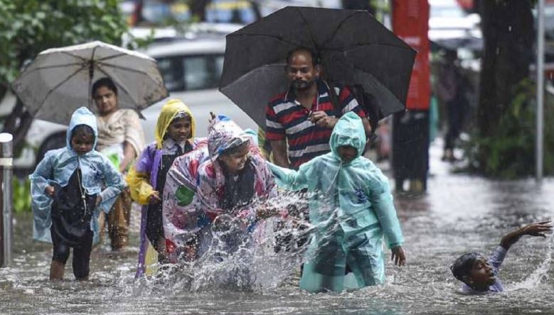राजस्थान में लगातार हो रही बरसात के कारण आज स्कूलों में फिर से अवकाश घोषित