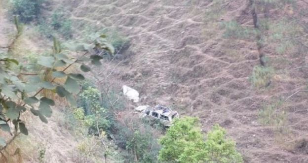 उत्तराखंड के पिथौरागढ़ में दर्दनाक हादसा: यात्रियों से भरी जीप नदी में गिरी, आठ की मौत, सीएम ने जताया दुख