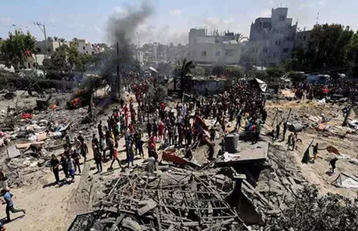 Israel-Gaza War : इज़रायली हमलों में मारे गए कम से कम 47 फ़िलिस्तीनी , नागरिक रहे थे भोजन की प्रतीक्षा