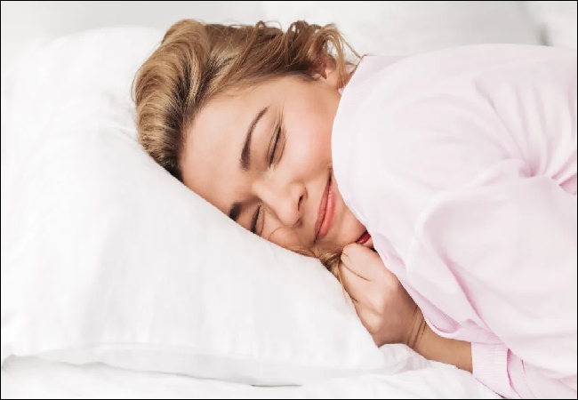 Sleep Connection With Health: 9 घंटे से ज्यादा सोने वाले हो जाएं अलर्ट , इतने प्रतिशत बढ़ जाता है मौत का खतरा
