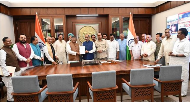 जस्टिस यशवंत वर्मा के खिलाफ लाएं महाभियोग, लोकसभा में 145 सदस्यों का समर्थन