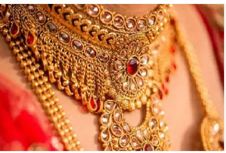 सोना फिर हुआ महंगा, चांदी की कीमत में भी इजाफा