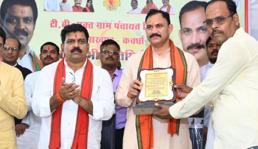 छत्तीसगढ़ के कबीरधाम जिले को मिला टीबी मुक्त पहला प्रमाण पत्र, 4106 गांव TB free