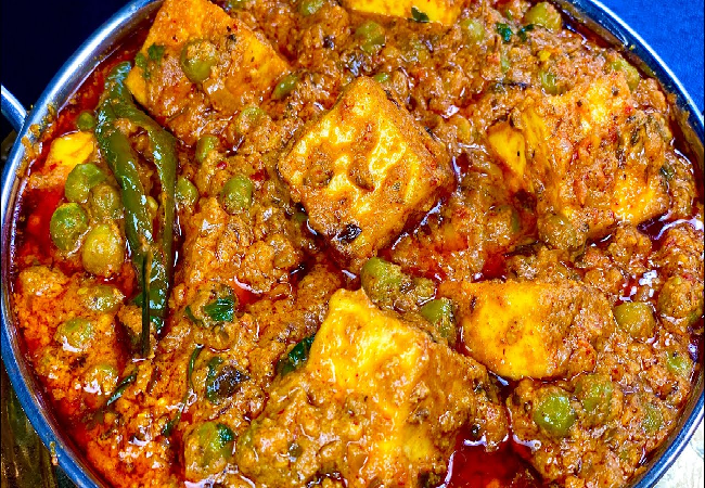 इस नए तरीके से बनाए मटर पनीर की सब्जी ,खाकर कर हर कोई करेगा तारीफ