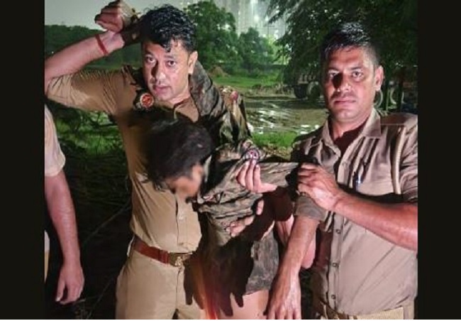 नोएडा में पत्रकार पर हमला करने वाला बदमाश मुठभेड़ के बाद गिरफ्तार, आरोपी पर दर्ज हैं कई मुकदमें