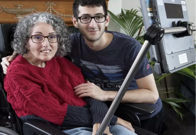 AI महिला के लिए बना बड़ा वरदान, 25 साल बाद लगी बोलने; जानिए कैसे हुआ कमाल