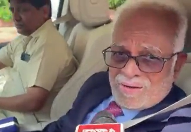 नामांकन दाखिल करने से पहले बोले बी सुदर्शन रेड्डी, ‘संख्या मायने रखती, सभी मेरा समर्थन करेंगे यह विचारधारा की लड़ाई है…’