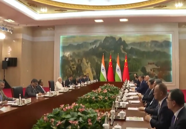 पीएम मोदी और चीनी राष्ट्रपति शी जिनपिंग के बीच द्विपक्षीय बैठक जारी, इन मुद्दों पर चर्चा की उम्मीद