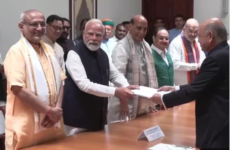 Vice President Nomination : सीपी राधाकृष्णन ने किया उपराष्ट्रपति पद के लिए किया नामांकन, PM मोदी बने प्रस्तावक