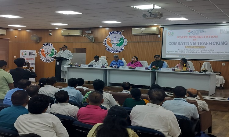 कड़े कानून, लेकिन न्याय अभी बाकी: राज्यस्तरीय परामर्श में बच्चों की ट्रैफिकिंग के खिलाफ समयबद्ध कार्रवाई पर जोर