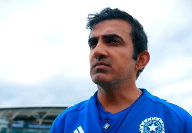 कोच गंभीर की कुर्सी जानी तय! इस दिग्गज को BCCI सौंप सकता है जिम्मेदारी