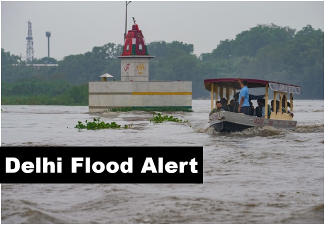 Delhi Flood Alert: दिल्ली में यमुना की बाढ़ का खतरा बढ़ा, हथिनीकुंड बैराज के सभी 18 गेट खोले गए