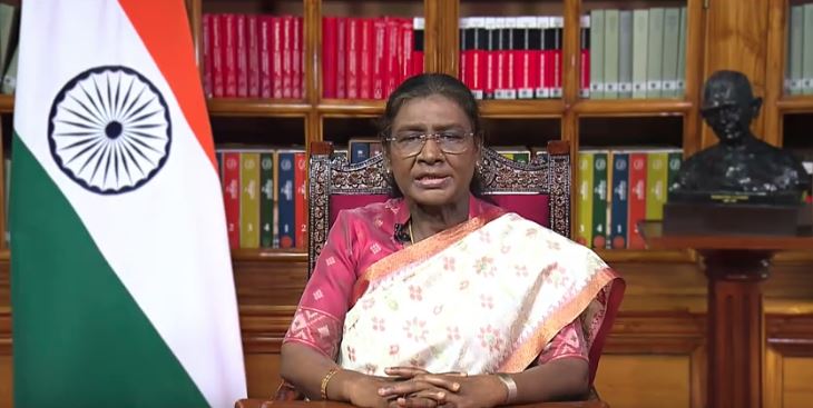 79th Independence Day : द्रौपदी मुर्मू, बोलीं- ऑपरेशन सिंदूर में सेना ने सीमा पार आतंकियों के गढ़ को खत्म किया, पहलगाम आतंकी हमला था कायराना