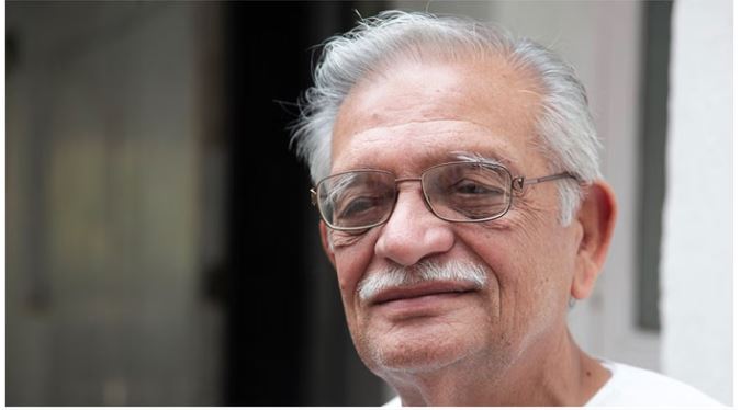 VIDEO-बॉलीवुड के दिग्गज गीतकार और निर्देशक गुलजार आज मना रहे हैं 91वां जन्मदिन ,‘तुझसे नाराज नहीं जिंदगी’ से लेकर ‘चल छैयां छैयां ’ तक सुने गाने