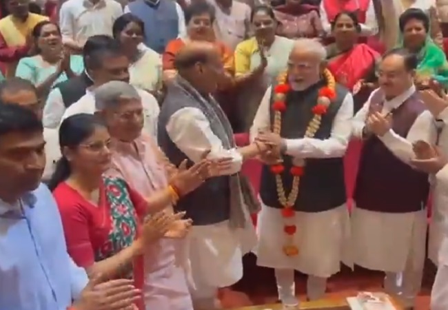 ऑपरेशन सिंदूर पर NDA संसदीय दल की बैठक संपन्न, सरकार बोली- PM मोदी ने भारतीयों के दिलों में एकता और गौरव की नई भावना जगाई