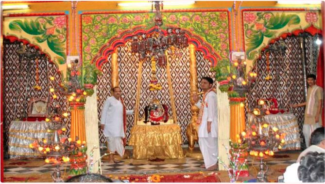 Shri Krishna Janmashtami 2025 : ठाकुर द्वारिकाधीश मंदिर में दर्शन का समय बदला, जानें कब होंगे दर्शन