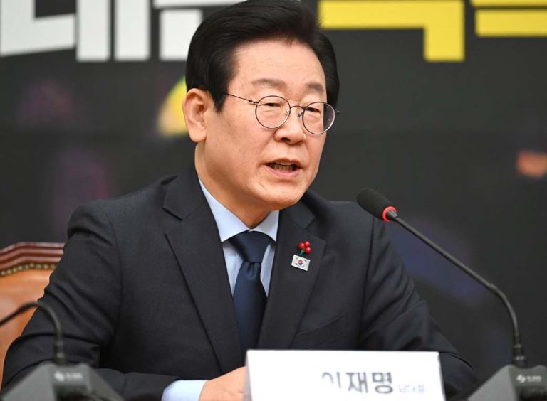 South Korean President Lee Jae-myung : दक्षिण कोरियाई राष्ट्रपति 25 अगस्त को ट्रम्प से मिलेंगे , दोनों नेताओं के बीच होगी पहली व्यक्तिगत मुलाकात