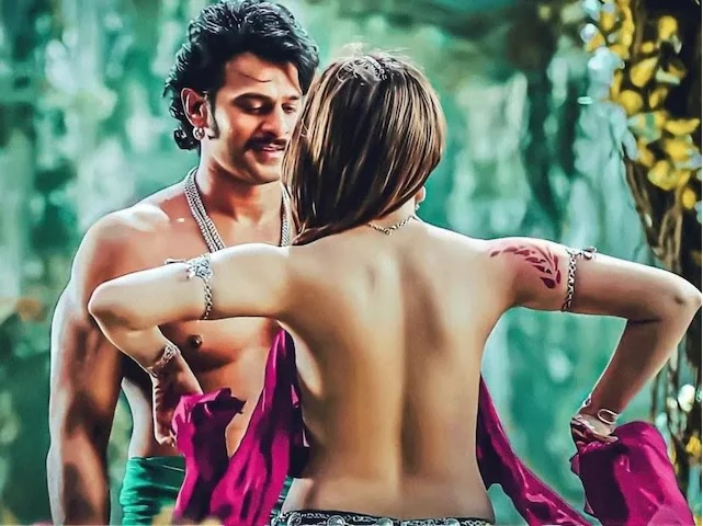 बाहुबली के विवादित सीन पर तमन्ना भाटिया ने तोड़ी चुप्पी- ‘अगर $ex बुरी चीज है तो…’