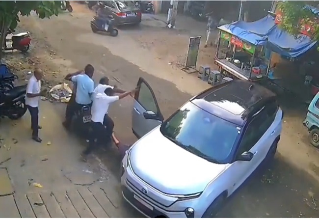 Video- Tata Harrier EV का सबसे खास फीचर युवक के लिए बना ‘काल’! कंपनी ने हादसे पर दी सफाई