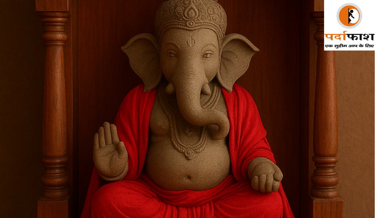 Temple Clothes: भूलकर भी मंदिर में इस रंग का कपड़ा न बिछाए , नहीं तो हो सकता है नुकसान