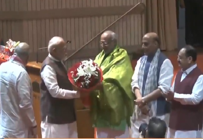 पीएम मोदी की विपक्ष से अपील- सभी राधाकृष्णन का करें समर्थन, ताकि सर्वसम्मति से चुनाव हो