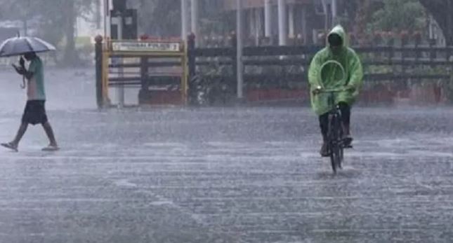 उत्तर प्रदेश में भारी बारिश का अलर्ट जारी,तेज हवा के साथ हो रही बरसात