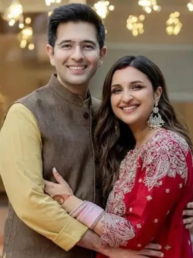 परिणीति-राघव का नोट : हमारा छोटा सा ब्रह्मांड अपने रास्ते पर …