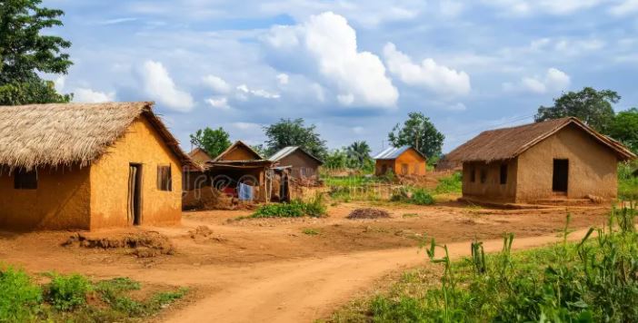 यूपी के इस गांव में जाने के लिये लेना होता पुलिस की अनुमति