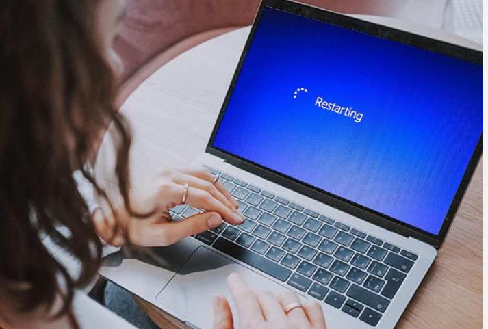 New technology: आया नया ज़माना अब आवाज और इशारे से चलेगा लैपटॉप