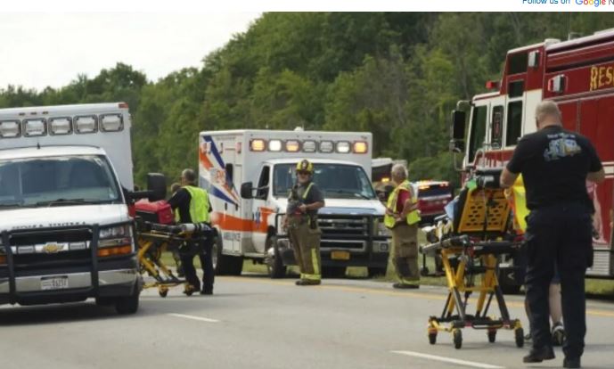 New York Tour Bus Accident :  न्यूयॉर्क में भारतीयों से भरी टूर बस दुर्घटनाग्रस्त ,  5 की मौत