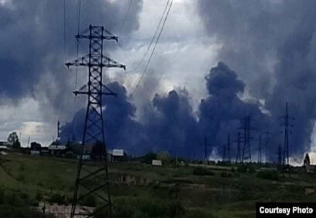 यूक्रेन क न्यूक्लियर प्लांट पर ड्रोन से हमला, चारो तरफ दिखा धुएं का गुब्बार