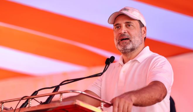 आपने बिहार में 65 लाख वोट क्यों काटे? यह संविधान पर हमला है…राहुल गांधी ने चुनाव आयोग से पूछा सवाल