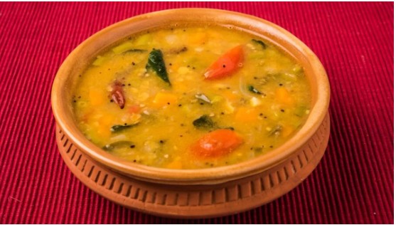 Coock Tips : टेस्टी और मसालेदार सांभर बनाने के लिए ट्राई करें ये रेसिपी, खाकर लोग हो जाएँगे आपके फैन