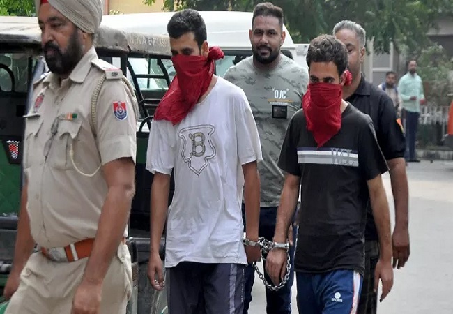 दो आईएसआई आतंकी गिरफ्तार, स्वतंत्रता दिवस पर पंजाब में दहलाने की थी मंशा