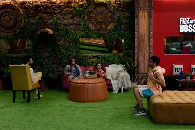 Bigboss Maha Twist : Bigg Boss 19 के घर में नई एंट्री से मचा हंगामा, एलिमिनेशन से बची ये स्ट्रॉन्ग कन्टेस्टेंट