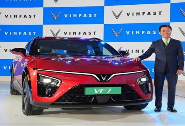Electric car Vinfast : इलेक्ट्रिक कार निर्माता विनफास्ट ने लॉन्च किए 2 प्रीमियम इलेक्ट्रिक SUVs , जानें फीचर्स और रेंज