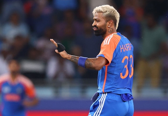 हार्दिक पांड्या की जगह फाइनल खेल सकता है ये खिलाड़ी! स्टार ऑलराउंडर की चोट ने बढ़ाई टेंशन