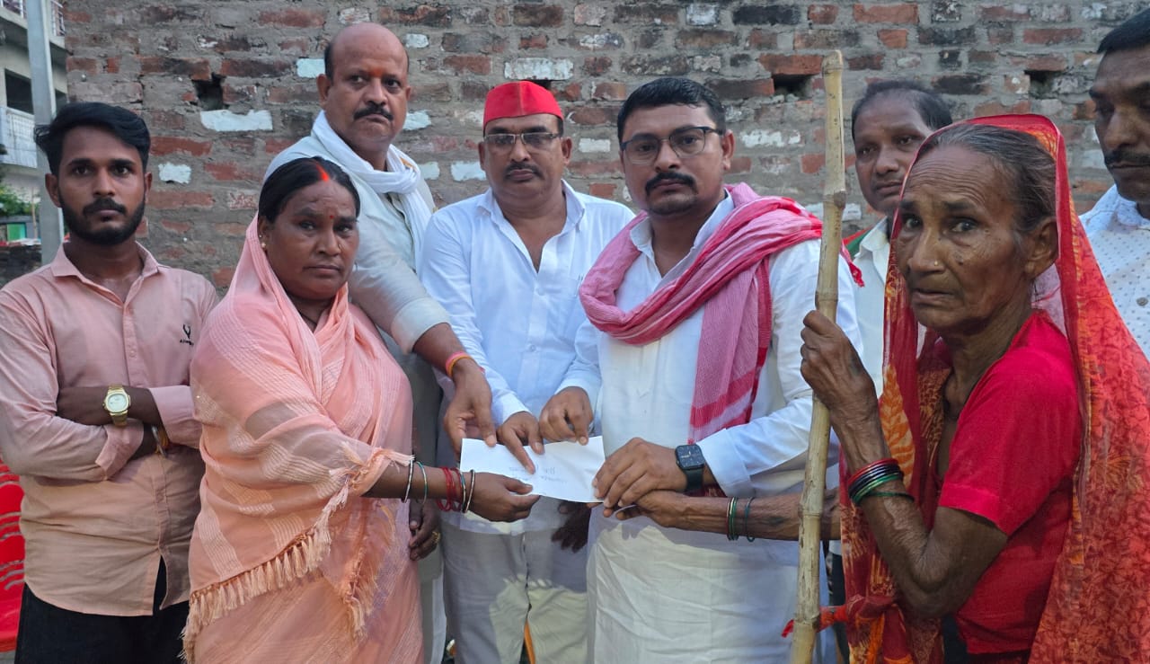 समाजवादी पार्टी का संकल्प – गरीबों व मजलूमों के साथ हमेशा खड़ी रहेगी पार्टी