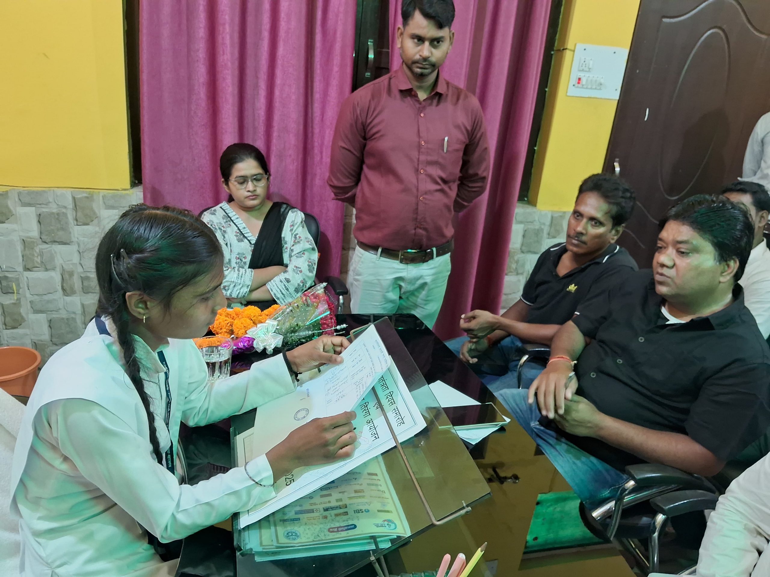 मिशन शक्ति 5.0 : इंटर की छात्रा बनी नौतनवा की एक दिन की ईओ