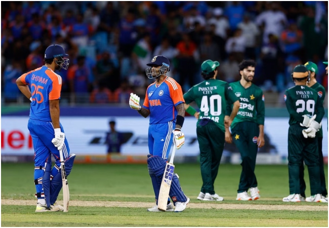 IND vs PAK Super Four: एशिया कप में एक बार फिर भारत-पाकिस्तान की होगी भिड़ंत; जानें- कब और कहां खेला जाएगा मैच