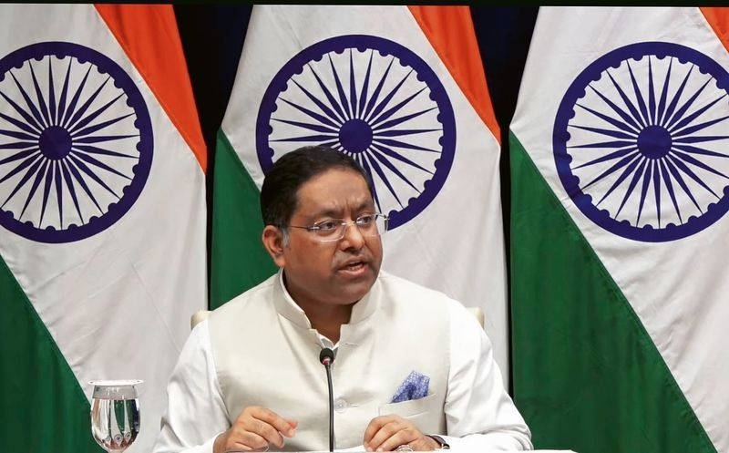 भारतीय विदेश मंत्रालय की नेपाल के मौजूदा हालात पर नजर, MEA ने नागरिकों को सतर्क रहने की दी सलाह