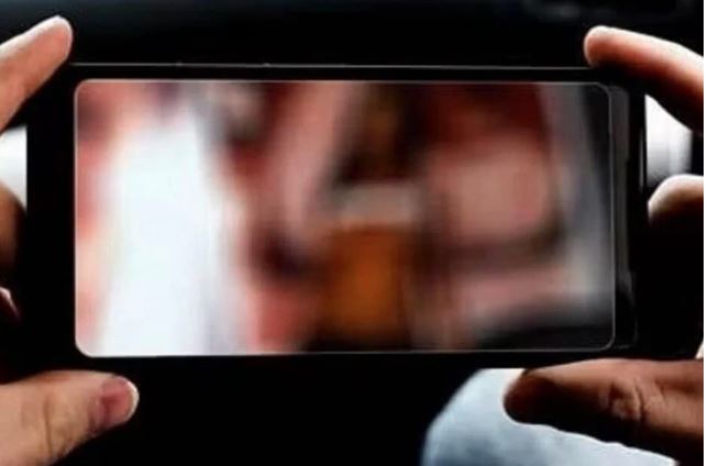 पोर्न स्टार की ‘न्यूड’ तस्वीरें शेयर की तो Instagram Account ब्लाक,नाराज कोर्ट ने Meta को दिया ये आदेश