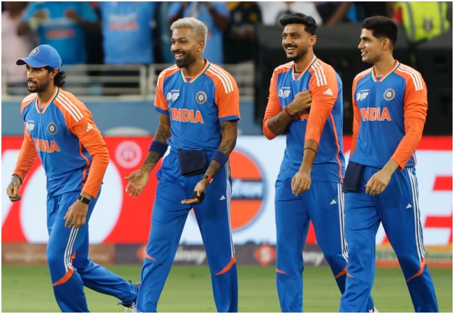 ICC T20 Rankings 2025 : भारत चारों कैटेगरी में है टॉपर ,लगातार दूसरे हफ्ते टीम इंडिया शीर्ष पर, अभिषेक बैटर, वरुण बॉलर्स, हार्दिक नंबर-1 ऑलराउंडर्स