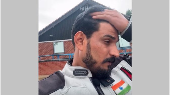 भारतीय बाइक राइडर की यूके में चोरी हुई बाइक की जगह मिला तोहफा, भावुक होकर बोले- कभी सोचा नहीं था