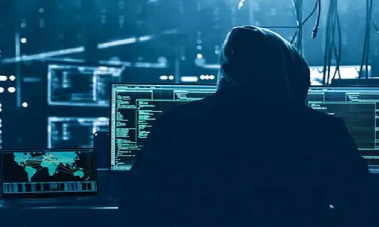 यूरोप के कई बड़े हवाई अड्डों पर साइब अटैक, चेक-इन और बोर्डिंग सिस्टम में आई तकनीकी दिक्कत