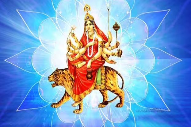 Shardiya Navratri 2025 3rd Day : शारदीय नवरात्रि के तीसरे दिन करें देवी चंद्रघंटा की पूजा , जीवन में कल्याण के लिए मांगे मां से वरदान